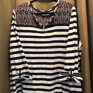 Geometric stripe long sleeve